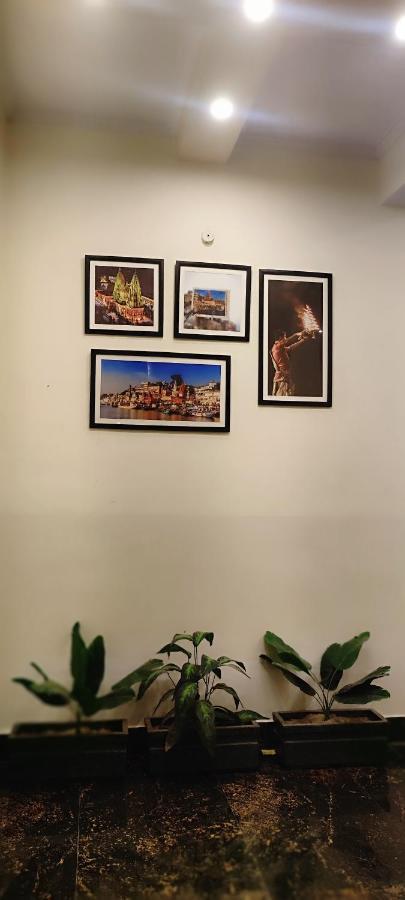 Bhagyashree Guest House 2 Km To Vishwanath Temple, Ganga Ghat Parking Available Bénarès Extérieur photo